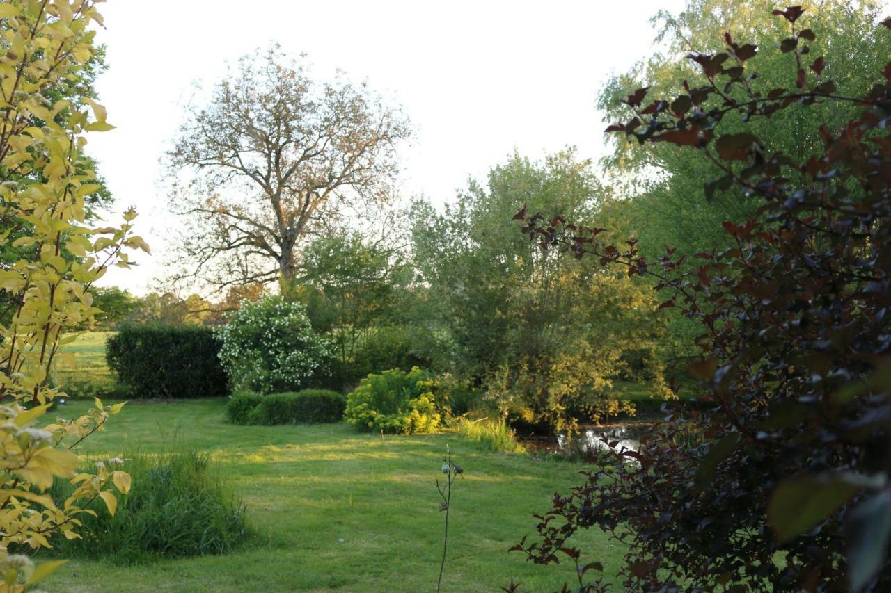 Le Bourgis Bed & Breakfast La Chapelle-Montligeon Dış mekan fotoğraf