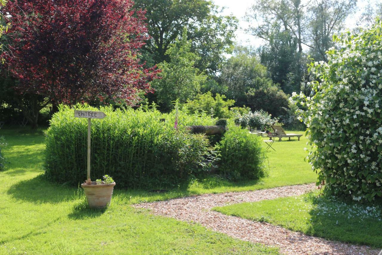 Le Bourgis Bed & Breakfast La Chapelle-Montligeon Dış mekan fotoğraf